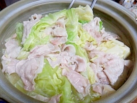 超シンプル キャベツ鍋 キャベツ大量消費のレシピ レシピ 作り方 By 夏はぜ 楽天レシピ 超シンプル キャベツ鍋 キャベツ大量消費のレシピ レシピ 作り方 By 夏はぜ 楽天レシピ